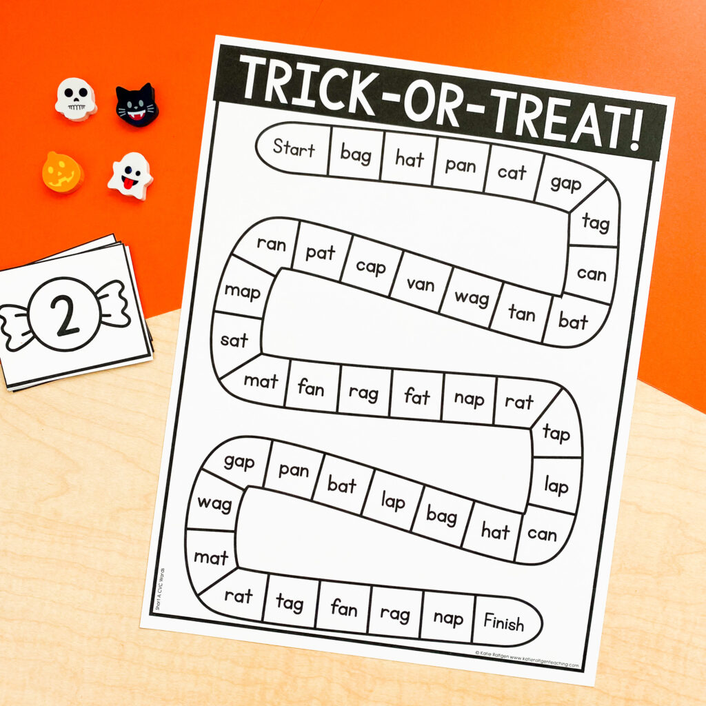Free Halloween literacy game activities for kindergarten